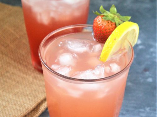 How to Make Pink Lemonade  The Kitchen is My Playground