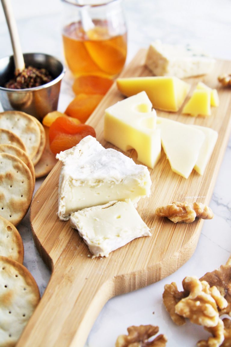 How to Build the Perfect Cheese Plate - The Tasty Bite