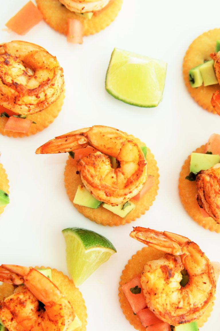 Spicy Shrimp and Avocado Salsa Bites - The Tasty Bite