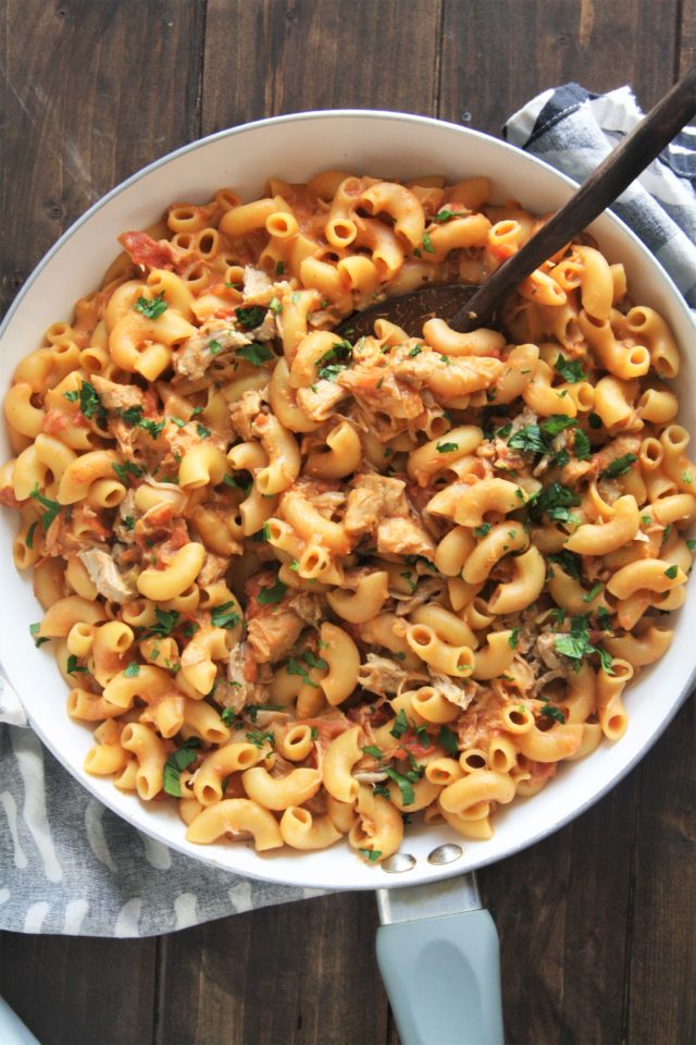 Creamy Chicken Tinga Pasta - The Tasty Bite