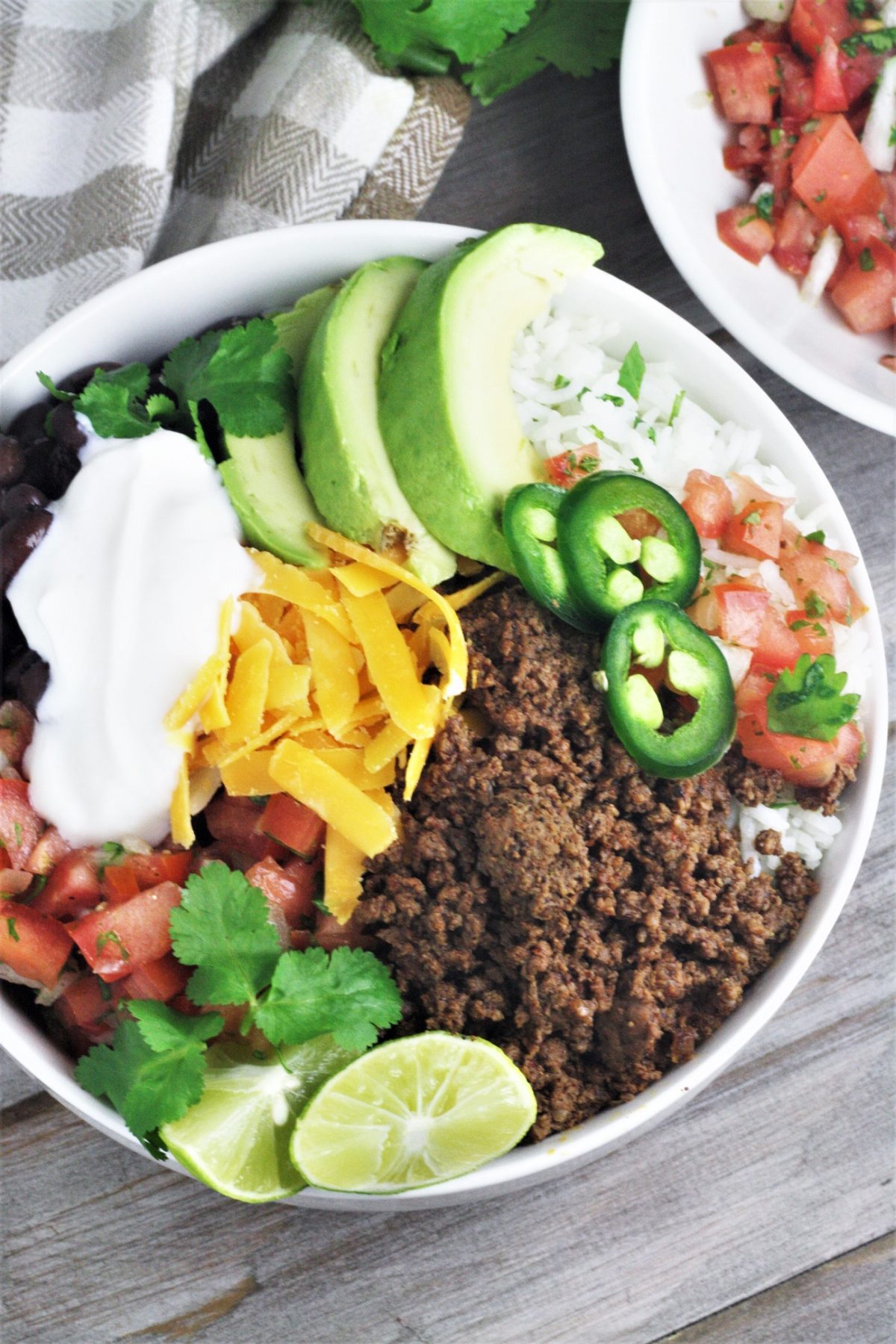 chipotle-beef-burrito-bowls-the-tasty-bite