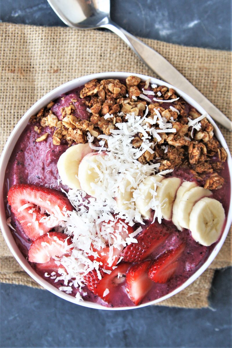 Superfood Acai Bowl - The Tasty Bite