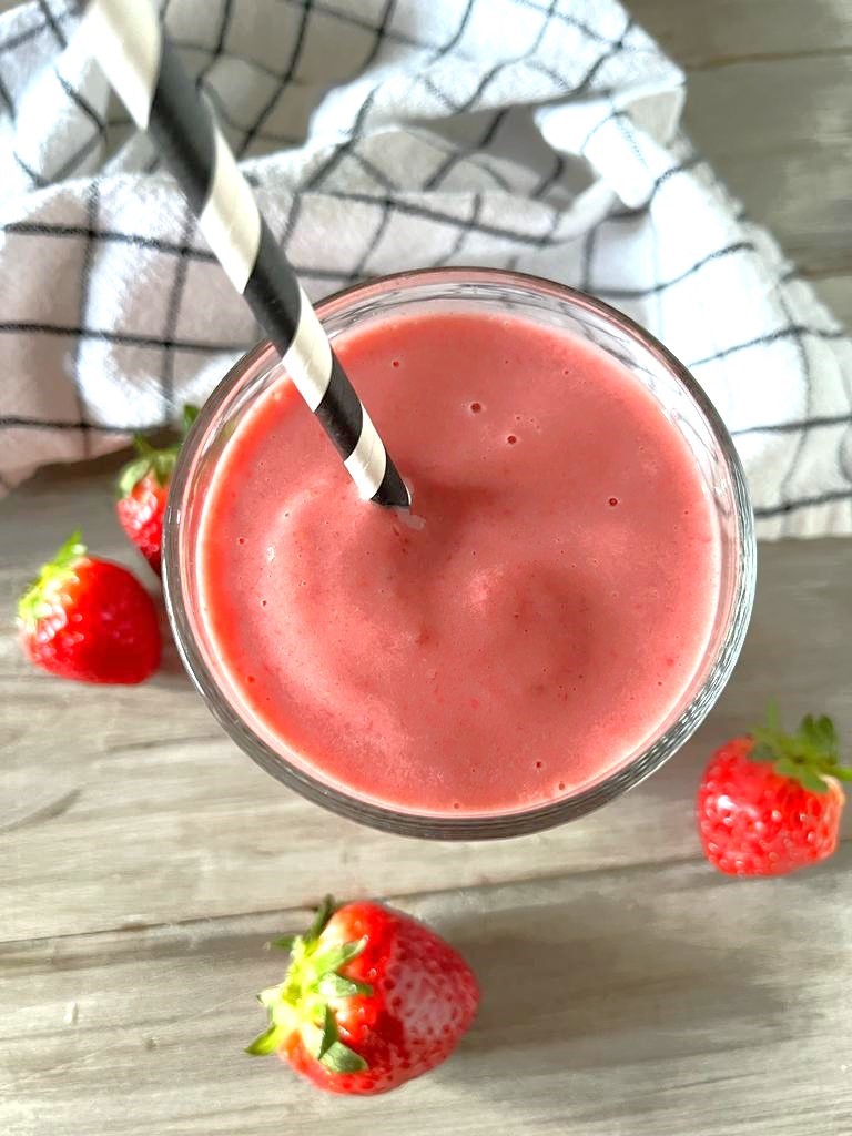 Wondering if Wendy's Frosty is dairy-free? Spoiler: it's not! But don’t worry—we’ve got a scrumptious dairy-free strawberry frosty recipe for you to try, plus fun variations like a chocolate frosty!