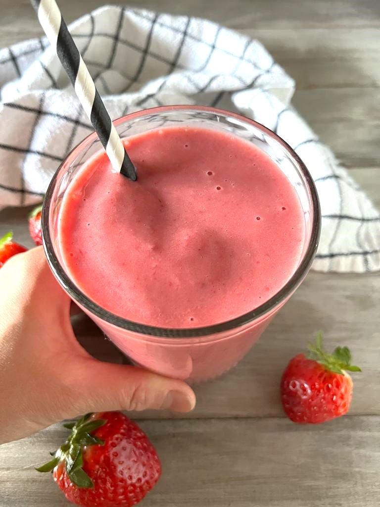 Wondering if Wendy's Frosty is dairy-free? Spoiler: it's not! But don’t worry—we’ve got a scrumptious dairy-free strawberry frosty recipe for you to try, plus fun variations like a chocolate frosty!