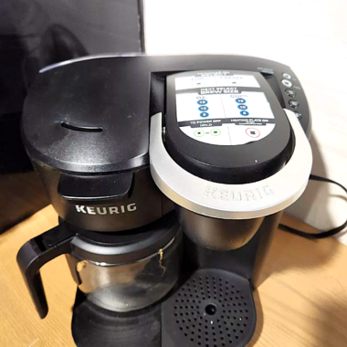 This guide will help you master your Keurig coffee maker, explaining everything from adjusting brew sizes and strength settings to exploring advanced features like temperature control, brew time, and the auto-on functionality for a personalized coffee experience.