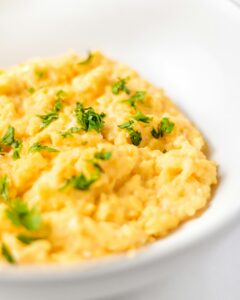 As plant-based diets gain popularity, the demand for vegan egg substitutes like Simply Eggless and Just Egg has soared. In this post, we’ll compare these leading options and share a quick, protein-packed vegan scramble recipe that’s as versatile as it is delicious, perfect for breakfast sandwiches, wraps, or a wholesome morning meal.