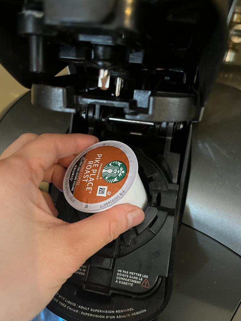 This post explores the function of the strong button on Keurig machines, explaining how it enhances the brewing process to deliver a stronger, bolder cup of coffee or tea by adjusting factors like brew time, water amount, and flavor extraction.