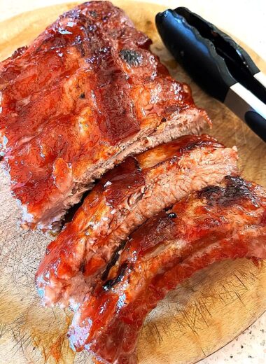 Discover the difference between baby back ribs and spare ribs, including their flavor, texture, and cooking methods. Learn which type of pork rib is perfect for your next BBQ or grilling session!