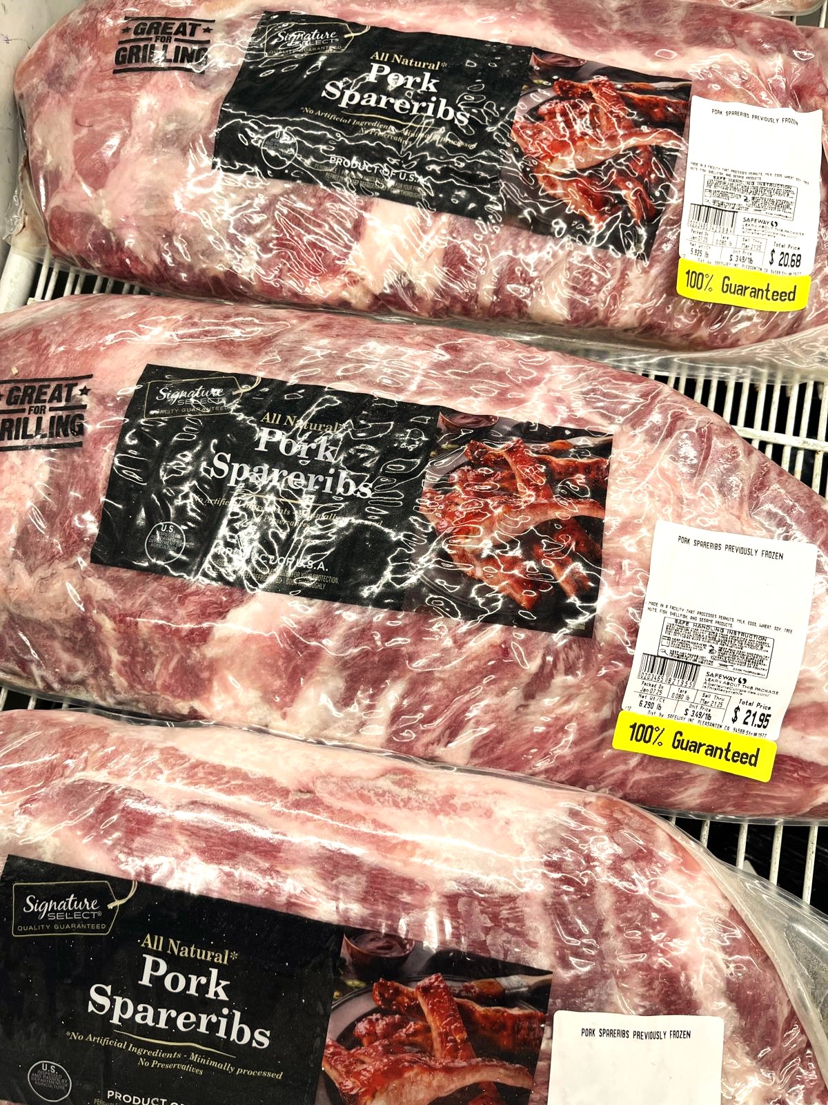 Discover the difference between baby back ribs and spare ribs, including their flavor, texture, and cooking methods. Learn which type of pork rib is perfect for your next BBQ or grilling session!