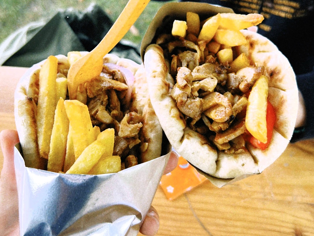 Discover the key differences between döner and gyro, two beloved street foods, including their origins, cultural significance, and variations.