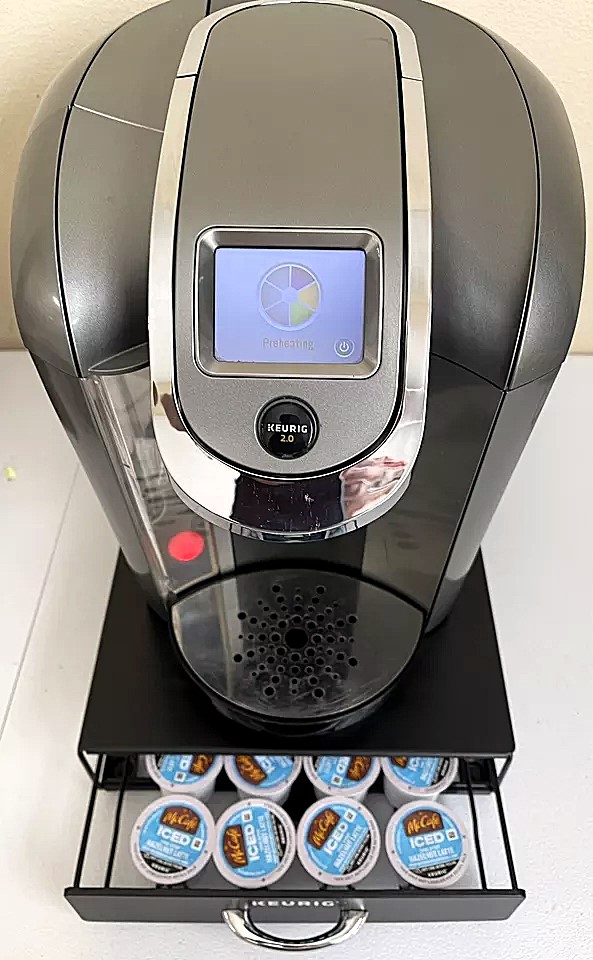 Looking for a coffee maker that fits your needs? Check out our in-depth review of the Keurig K575 vs. Keurig K525 to see which one is better for you.