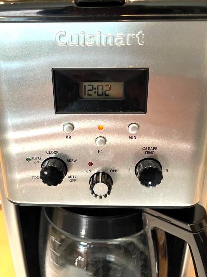 Is your Cuisinart coffee maker overflowing? Discover common causes like excessive coffee grounds, clogged filters, and mineral buildup. Learn step-by-step troubleshooting tips and preventive measures to fix the issue and brew the perfect cup every time.