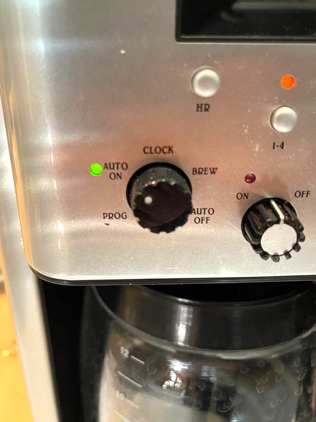 Is your Cuisinart coffee maker overflowing? Discover common causes like excessive coffee grounds, clogged filters, and mineral buildup. Learn step-by-step troubleshooting tips and preventive measures to fix the issue and brew the perfect cup every time.