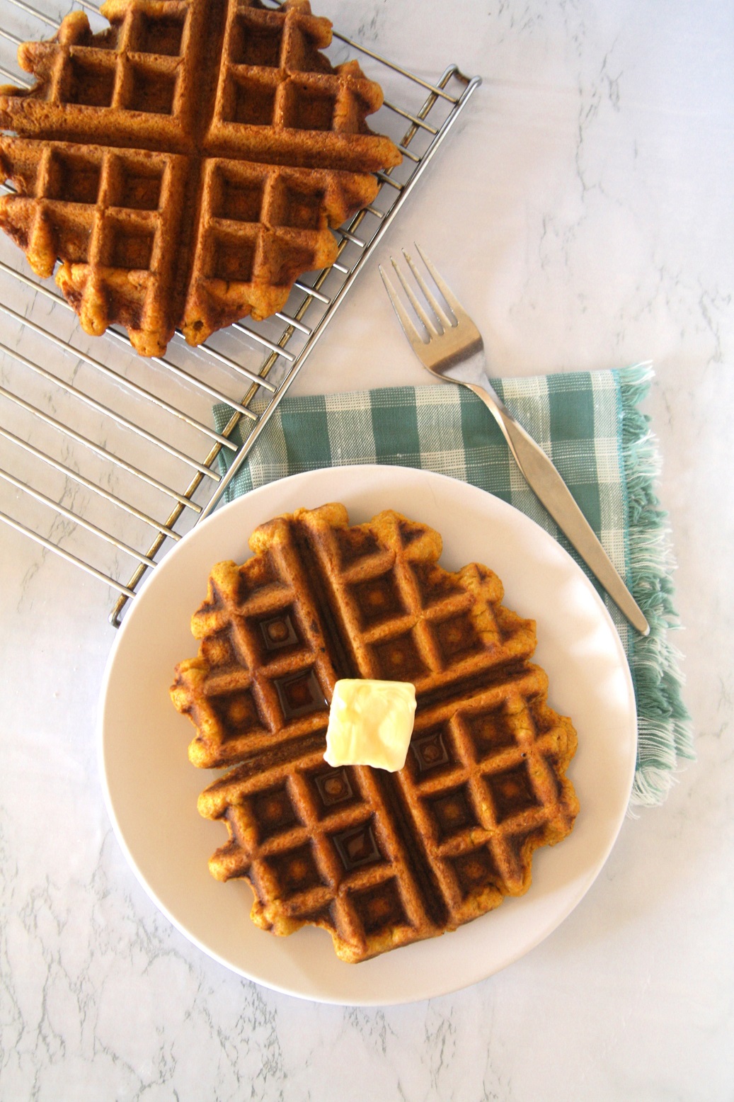 These delicious Waffle House Copycat Pumpkin Spice Waffles with dairy-free options will satisfy your breakfast cravings and are easy to make!